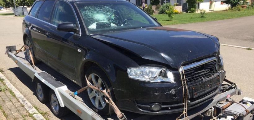 Unfaller: AUDI A4 3.0 TDI Avant (B7) Unfaller: AUDI A4 3.0 TDI Avant (B7)