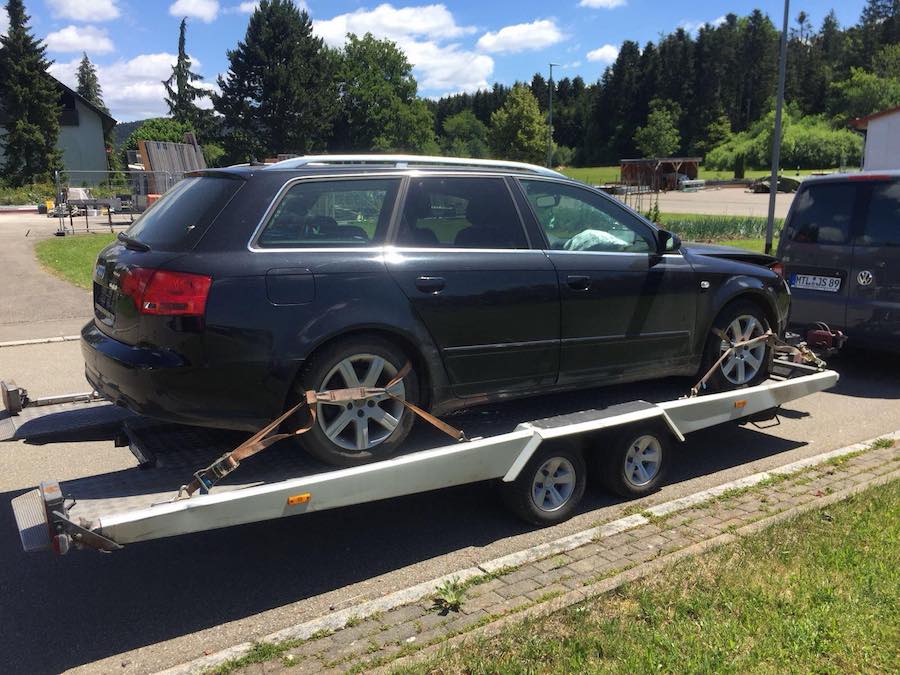 Unfaller: AUDI A4 3.0 TDI Avant (B7)