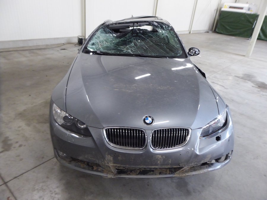 Unfaller: BMW 335i Coupé (E92)