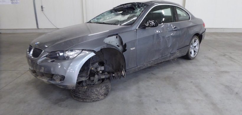 Unfaller: BMW 335i Coupé (E92) Unfaller: BMW 335i Coupé (E92)