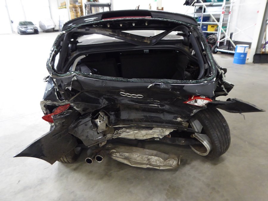 Unfaller: AUDI A3 2.0 TFSI Sportback (8PA)