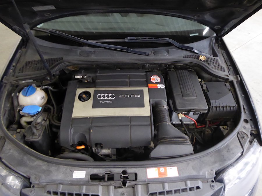 Unfaller: AUDI A3 2.0 TFSI Sportback (8PA)