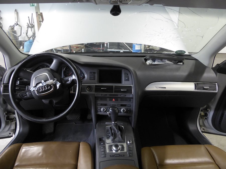 Unfaller: AUDI A6 3.0 TDI Quattro Avant (4F)