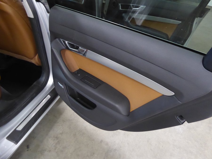 Unfaller: AUDI A6 3.0 TDI Quattro Avant (4F)