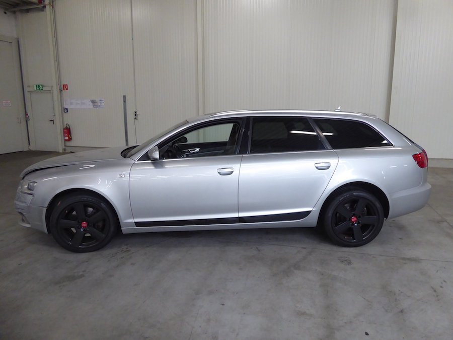 Unfaller: AUDI A6 3.0 TDI Quattro Avant (4F)