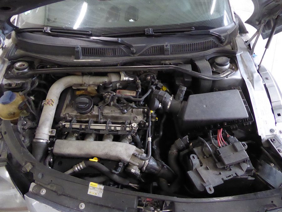 Unfaller: AUDI TT 1.8T Coupe Ringtool (8N)