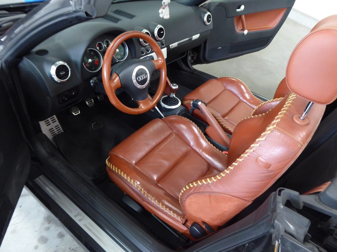 Unfaller: AUDI TT 1.8T Quattro Roadster (8N)