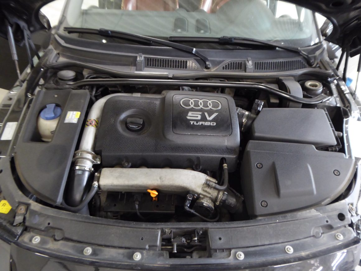 Unfaller: AUDI TT 1.8T Quattro Roadster (8N)