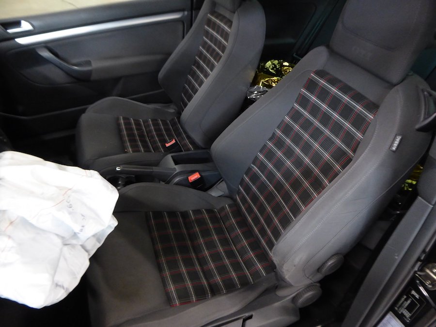 Unfaller: VW Golf 5 GTI 3-Türer (Typ 1K)