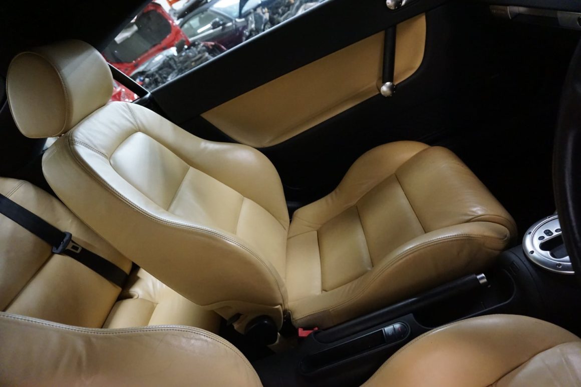 Verkaufe: AUDI TT Coupe DSG V6 3.2 Coupe quattro (8N) / Rechtslenker