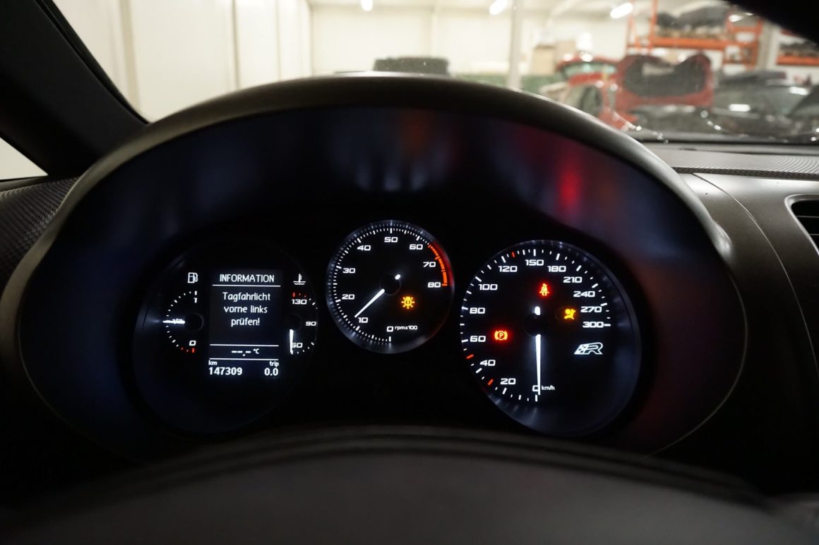 Unfaller: SEAT Leon II Cupra R (Typ 1P) Unfaller: SEAT Leon II Cupra R (Typ 1P)